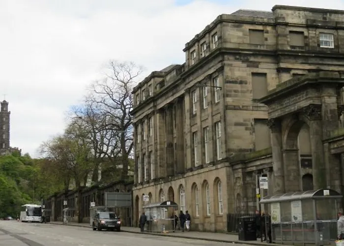 Princes Street Apart Otel 4*