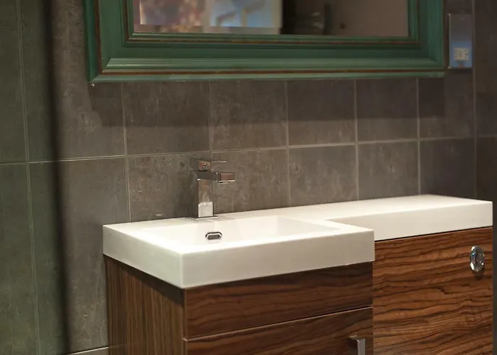 Retreat 4* 에든버러