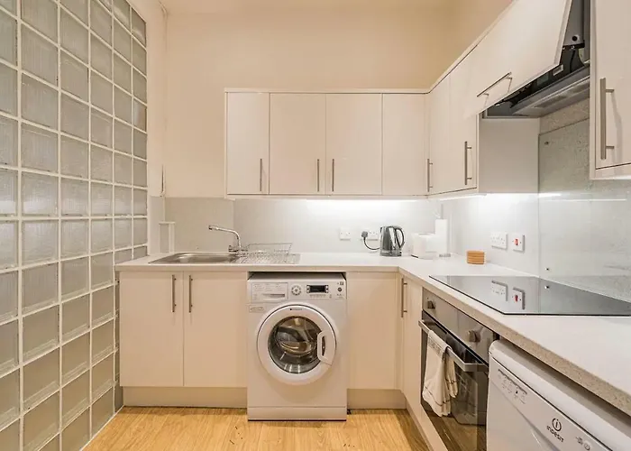 2br Grassmarket With Castle View *