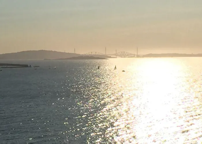 Apartment Western Harbour Edinburgh