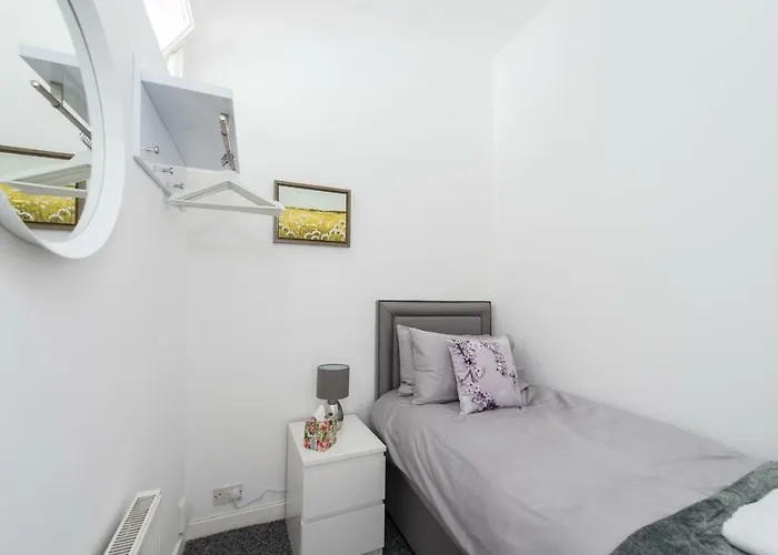 The Roseburn דירה אדינבורו