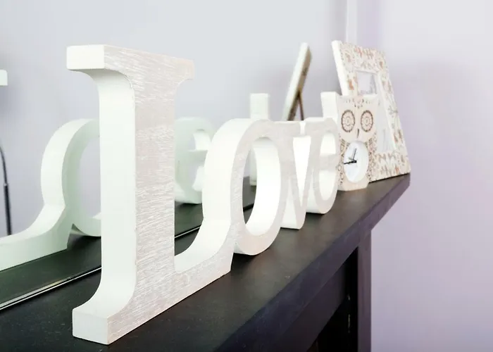 Near Centre Luxury Apartment *