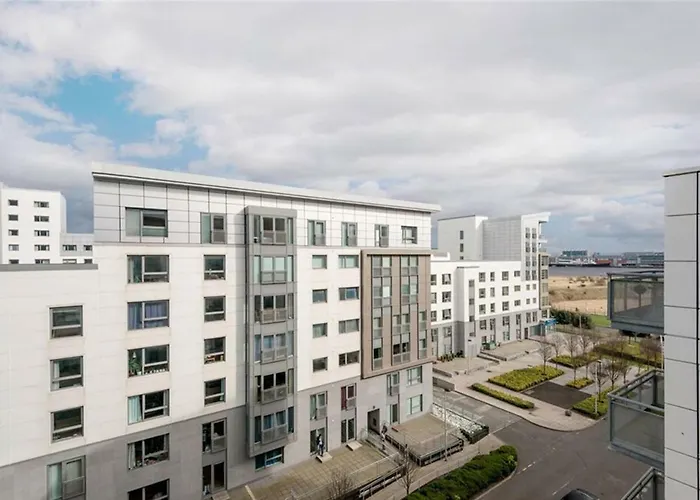 Stylish Penthouse Эдинбург