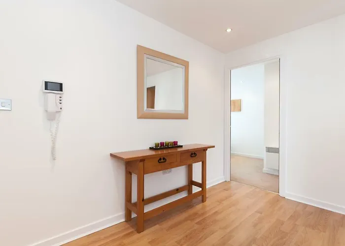 Stylish Garden View * Edinburgh