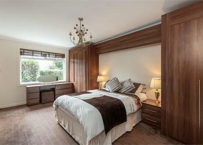 Vendégház Hillhouse