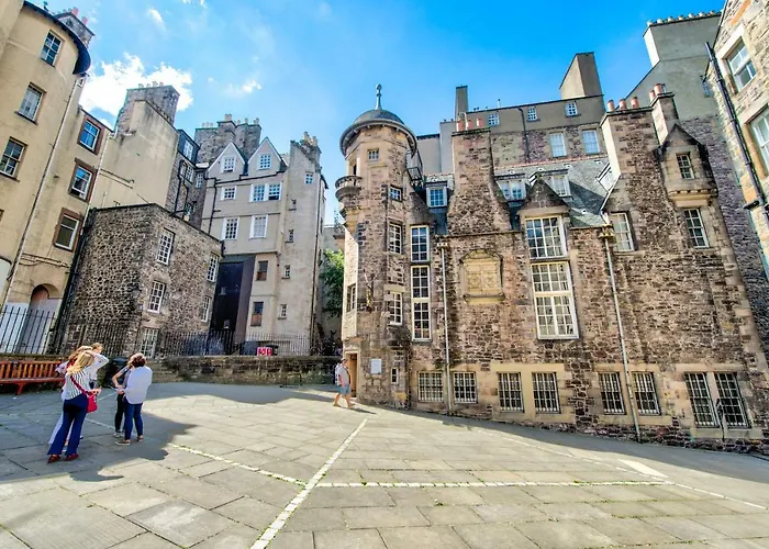 Διαμέρισμα Modern Flat With Fantastic Views By The Royal Mile *