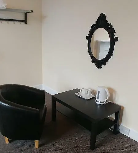 Mayfair Guest house *