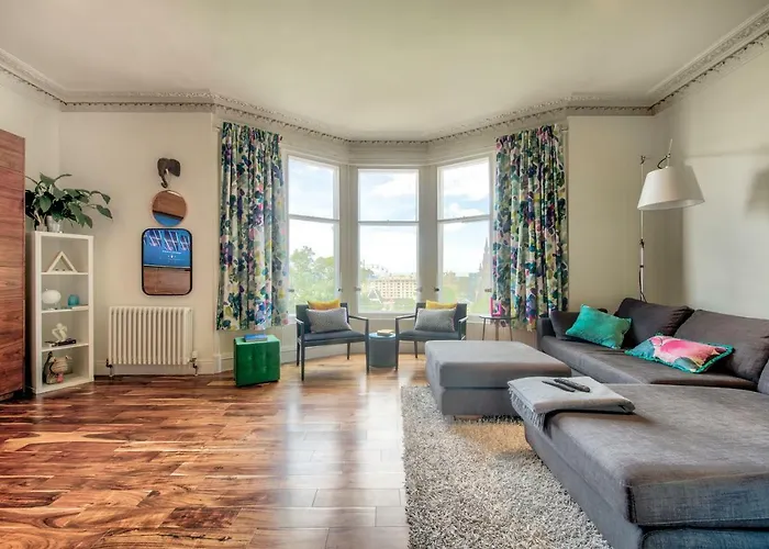 דירה Modern Flat With Fantastic Views By The Royal Mile אדינבורו