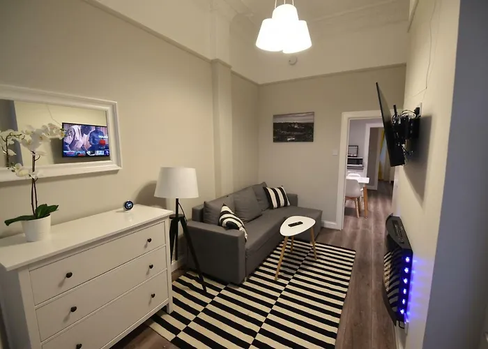 דירה Slateford House Ground Floor Main Door אדינבורו