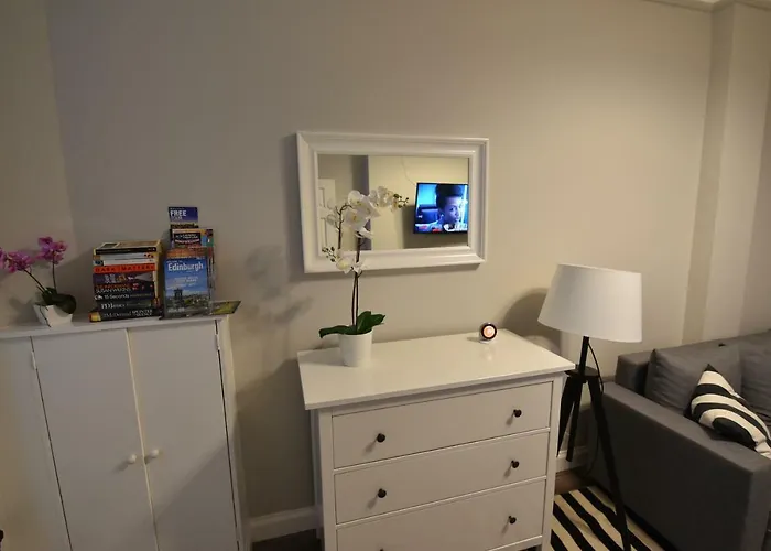 公寓 Slateford House Ground Floor Main Door *