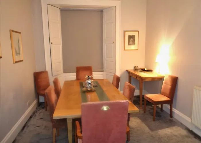 Heritage - York Place *