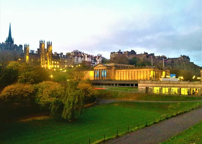 Apartmán Bespoke Tours Scotland @ Morrison Street
