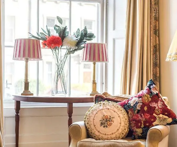 Grand & Spacious With Wifi Appartamento *
