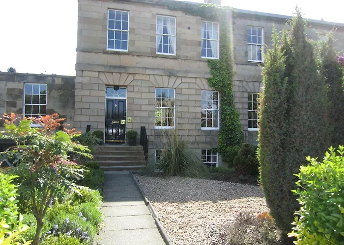 招待所 Georgian 3*