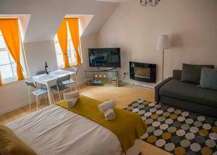 In With Great View On Castle