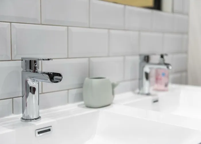 Lovely شقة إدنبرة