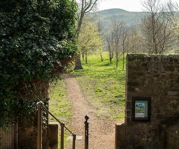 Holyrood Park Centre *