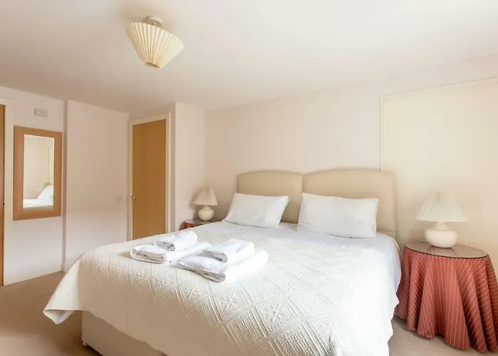 Apartment Royal Mile One Edinburgh