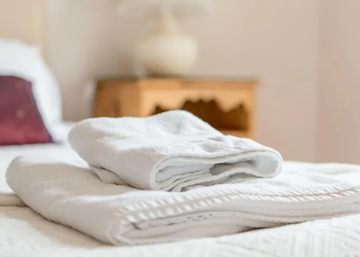 Royal Mile One Apartment