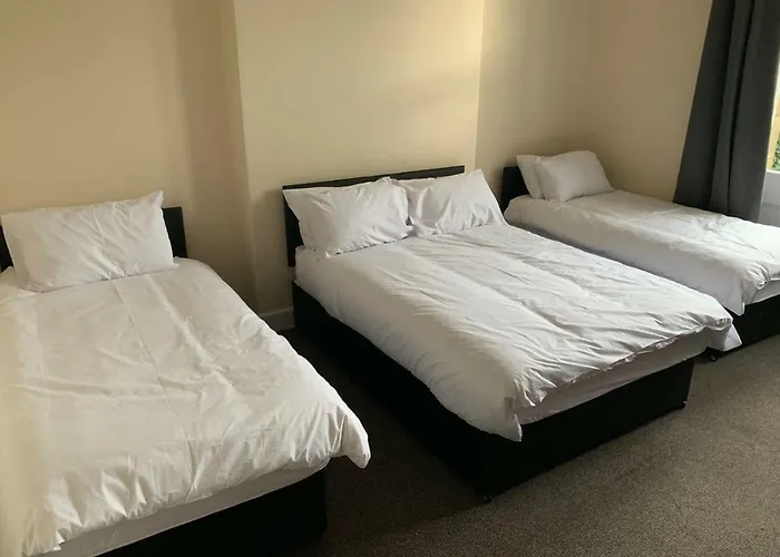 Mayfair Guest house *