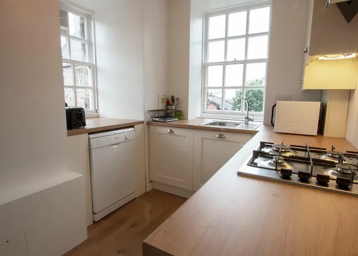 Cadell House - Royal Mile Daire