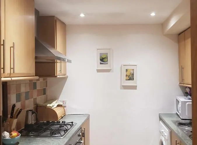Apartment Fountainbridge Flat *