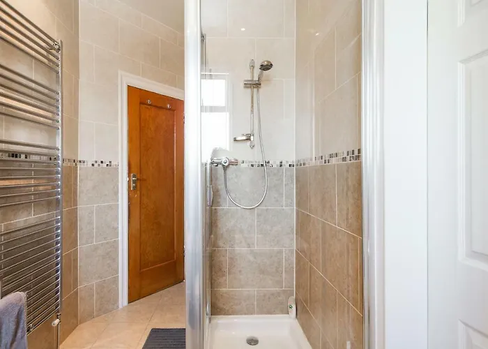 住宿加早餐酒店 Wee White House