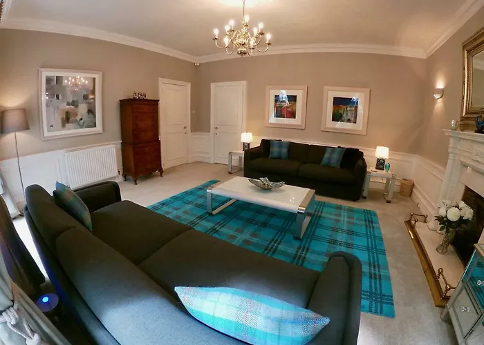 Apartment Escape To @ Abercromby Place *