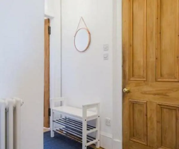 Lejlighed Historic 1890s Turned Relaxing Retreat Edinburgh