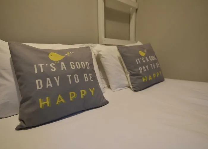 דירה Slateford House Ground Floor Main Door אדינבורו