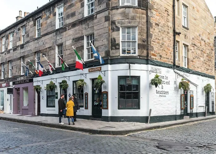 Charming, & Spacious Georgian 3 Bed