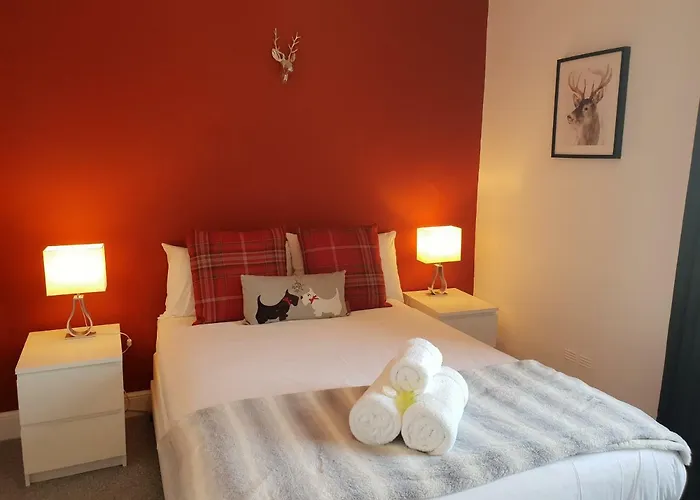 Stylish - Near Haymarket, Walk To Castle And Princes Street אדינבורו