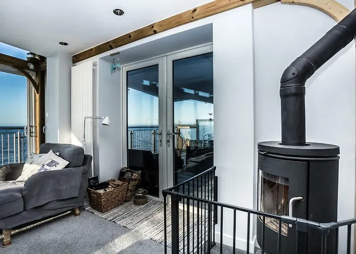 Апартаменты Ark At Anchor