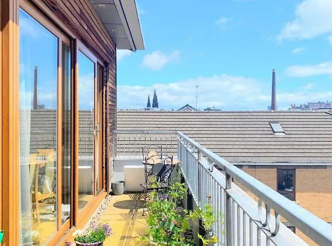 דירה 5 Bedroom Penthouse *