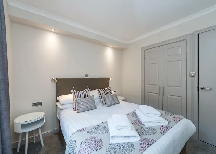 Fountain Court - Grove Hotel apartamentowy Edynburg