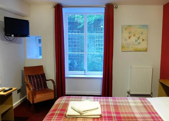 Pensionat Regent House - Centre 3*