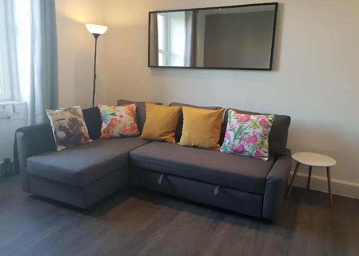 Stylish - Near Haymarket, Walk To Castle And Princes Street * אדינבורו