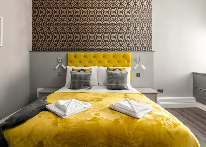 דירה Spacious Newly Refurbished *