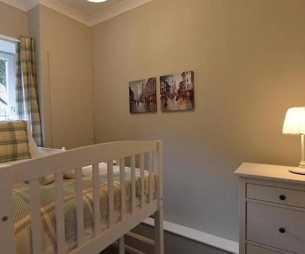 Apartment Pleasance Ground Floor Main Door Access Edinburgh