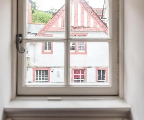 Amazing Penthouse, Stunning Views, Castle 2 Mins Appartement Édimbourg