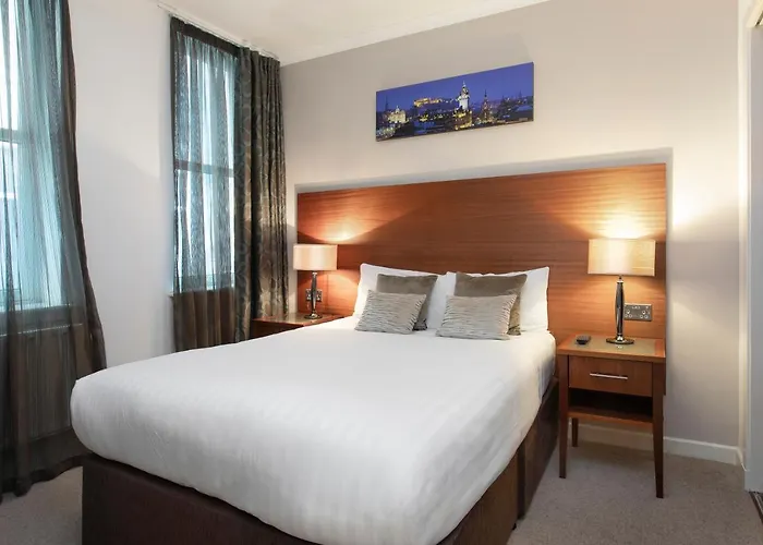 Stewart By Heeton Concept - 4*