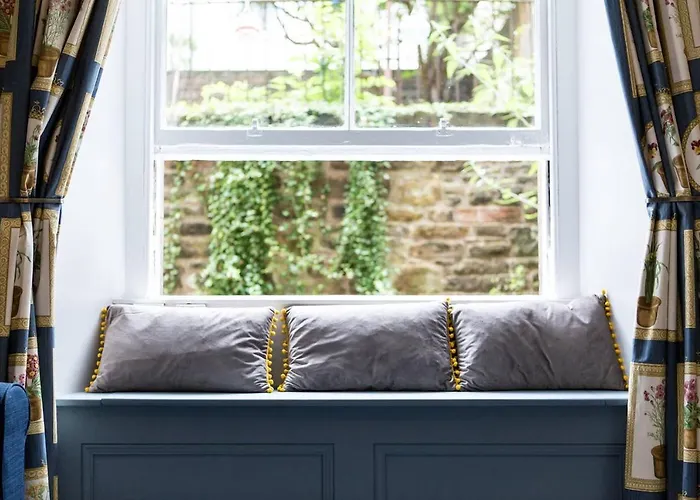 Grassmarket Jewel דירה *