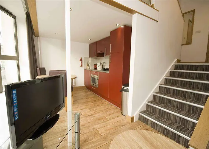 Km Apartment Edinburgh