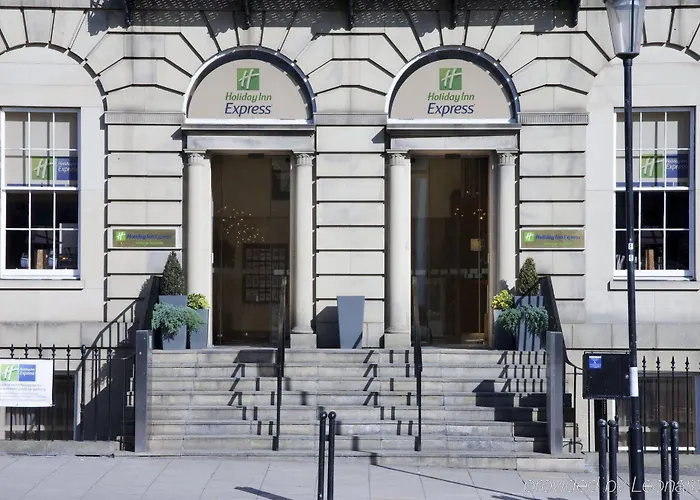 Express Centre By Ihg