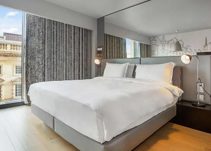 Radisson Collection Hotel, Royal Mile