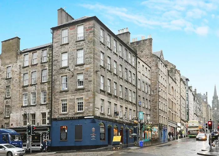 Joivy Elegant At The Heart Of The Royal Mile *