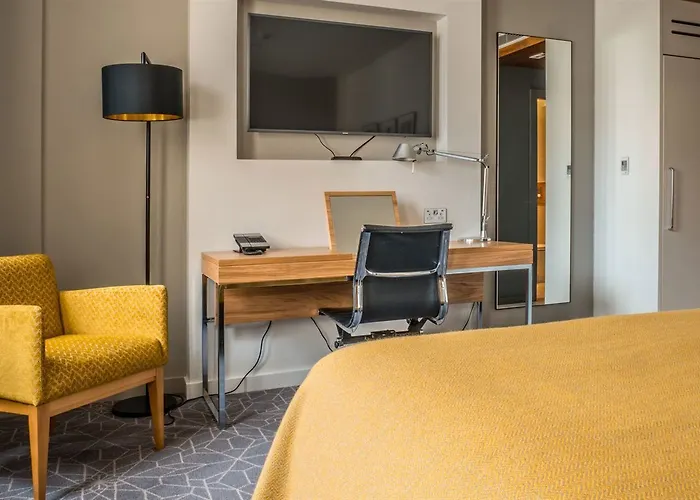 Hotel Apex Waterloo Place 4*