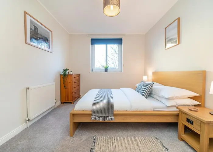 The Waverley Park Terrace