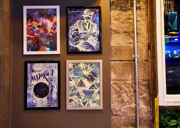 St Christopher's - Old Town Hostel *