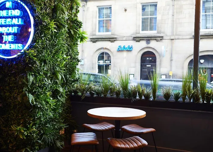 St Christopher's - Old Town